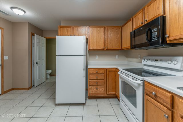 601 Orchard Hills Drive 1006, Norwalk, IA 50211