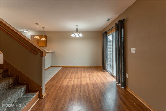 601 Orchard Hills Drive 1006, Norwalk, IA 50211