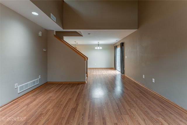 601 Orchard Hills Drive 1006, Norwalk, IA 50211