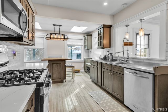 39 Winston Road, Buffalo, NY 14216