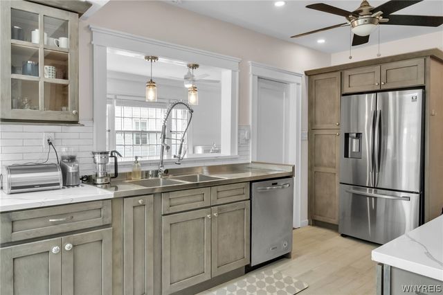 39 Winston Road, Buffalo, NY 14216