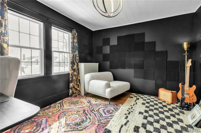 39 Winston Road, Buffalo, NY 14216