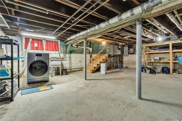 39 Winston Road, Buffalo, NY 14216