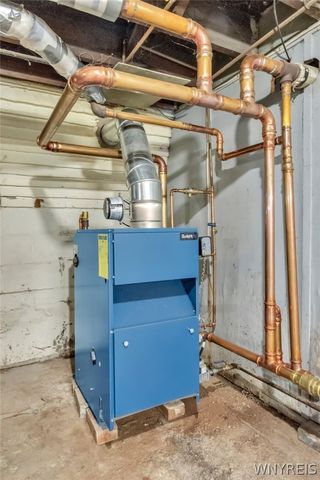 39 Winston Road, Buffalo, NY 14216