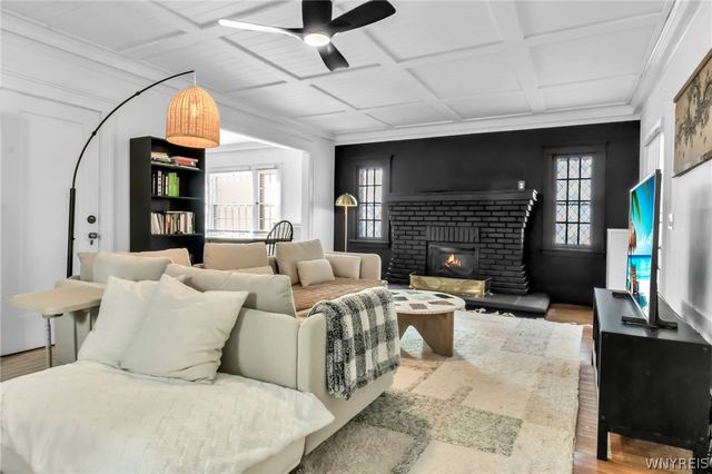 39 Winston Road, Buffalo, NY 14216