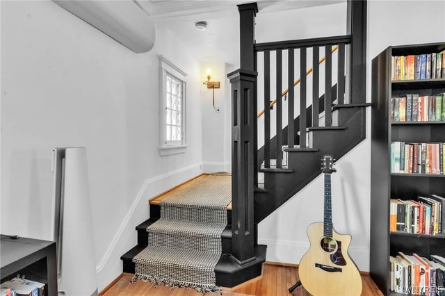 39 Winston Road, Buffalo, NY 14216