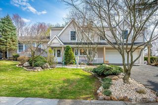 9 Colburn Road, East Brunswick, NJ 08816