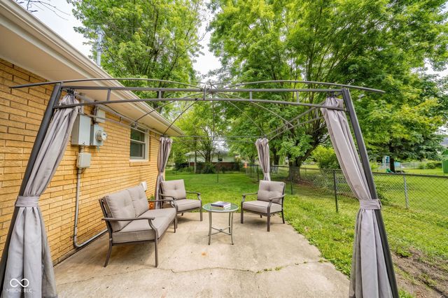 418 E 53rd Street, Anderson, IN 46013