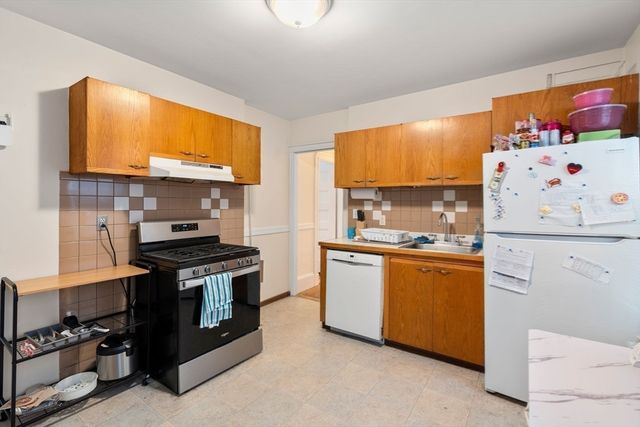 617 E 8th Street, Boston, MA 02127