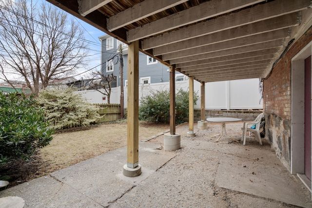 617 E 8th Street, Boston, MA 02127