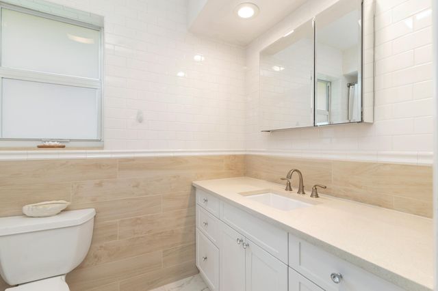 4244 Hyacinth Circle N, Palm Beach Gardens, FL 33410