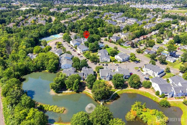 30 Kensington Drive, Piscataway, NJ 08854