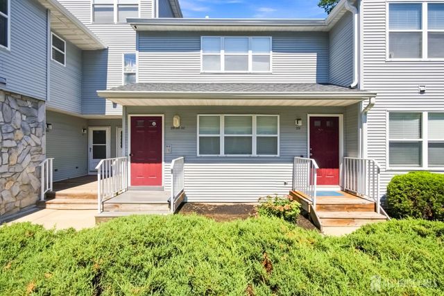 30 Kensington Drive, Piscataway, NJ 08854