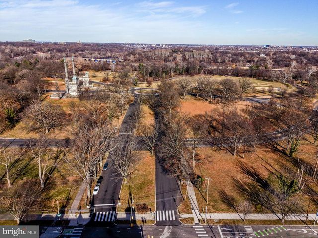 4066 PARKSIDE AVE, Philadelphia, PA 19104