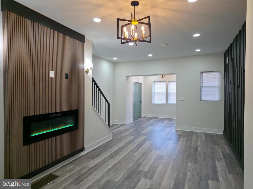 4066 PARKSIDE AVE, Philadelphia, PA 19104