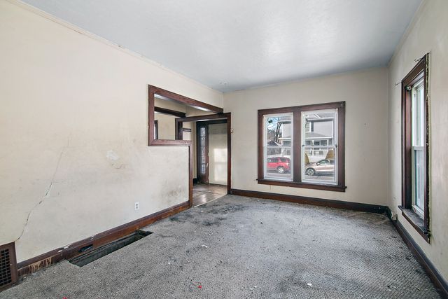 860 E Bourbonnais Street, Kankakee, IL 60901