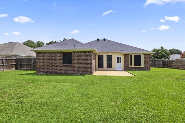 101 Vassar Street, Forney, TX 75126