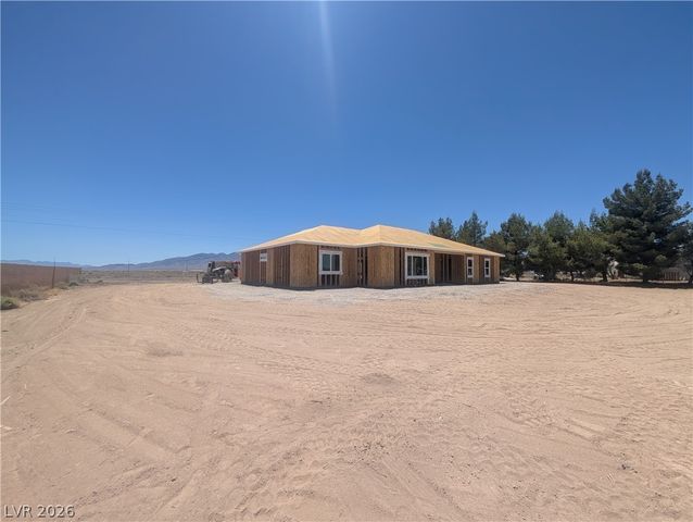 1120 West Gamebird, Pahrump, NV 89048