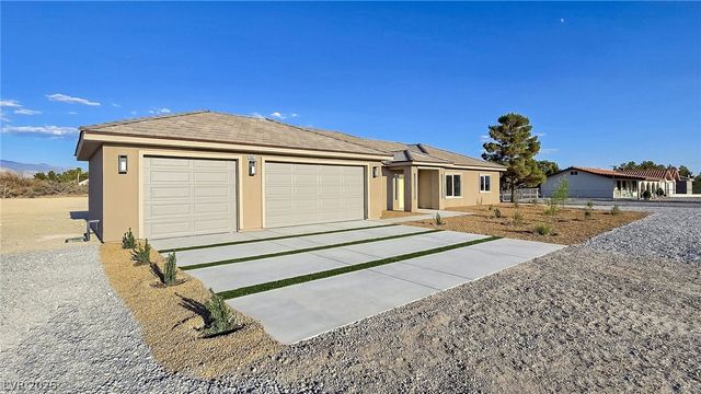 1120 West Gamebird, Pahrump, NV 89048