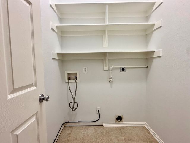 1316 Wheatear Drive, Little Elm, TX 75068