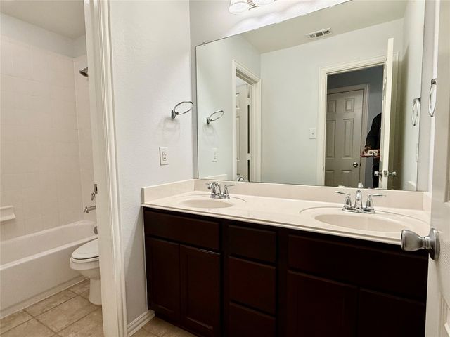 1316 Wheatear Drive, Little Elm, TX 75068