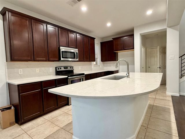 1316 Wheatear Drive, Little Elm, TX 75068