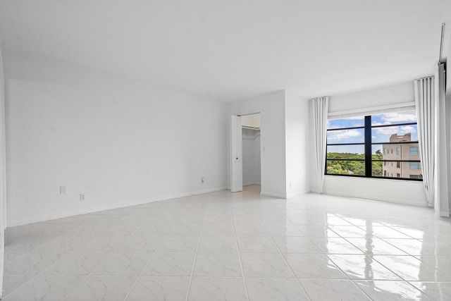 14475 Strathmore Lane 707, Delray Beach, FL 33446