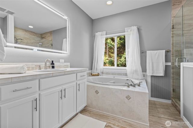 10111 252nd Street E, Graham, WA 98338