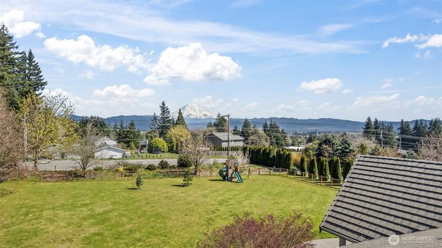 10111 252nd Street E, Graham, WA 98338