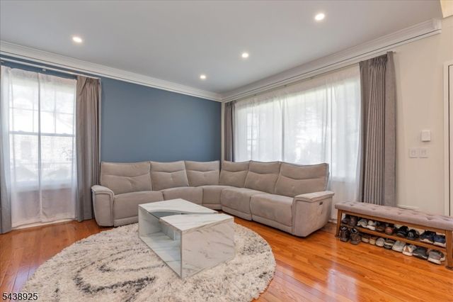 405 Ford Ave, Woodbridge Twp., NJ 08863
