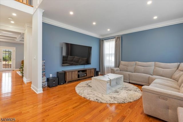 405 Ford Ave, Woodbridge Twp., NJ 08863