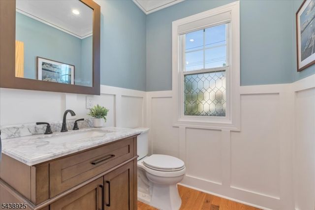 405 Ford Ave, Woodbridge Twp., NJ 08863