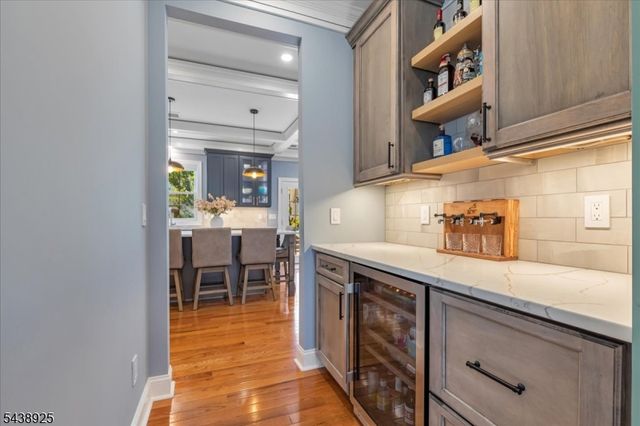 405 Ford Ave, Woodbridge Twp., NJ 08863