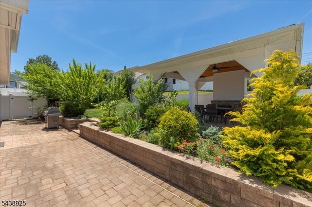 405 Ford Ave, Woodbridge Twp., NJ 08863