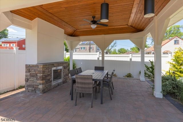 405 Ford Ave, Woodbridge Twp., NJ 08863