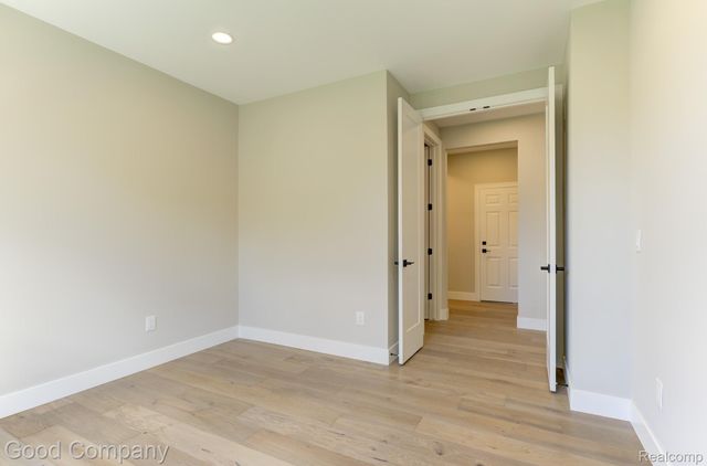 808 Irving Avenue, Royal Oak, MI 48067