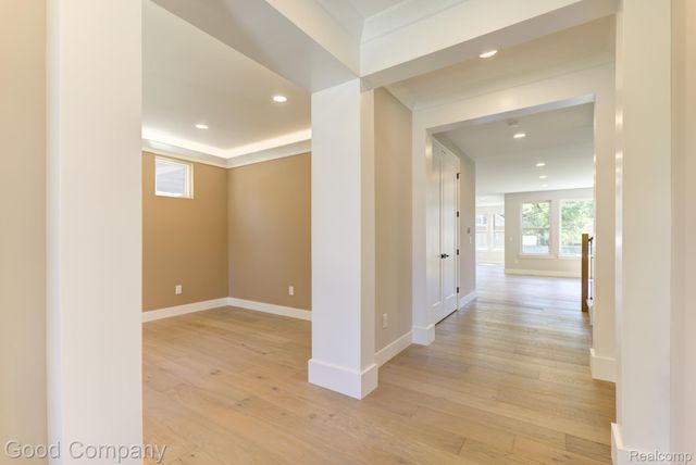808 Irving Avenue, Royal Oak, MI 48067