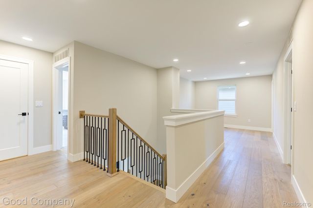 808 Irving Avenue, Royal Oak, MI 48067