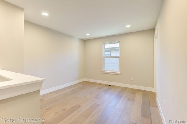 808 Irving Avenue, Royal Oak, MI 48067