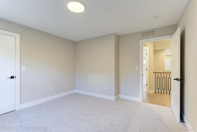808 Irving Avenue, Royal Oak, MI 48067