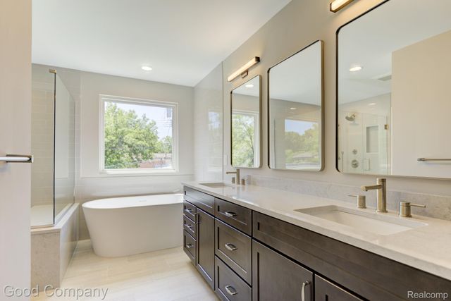 808 Irving Avenue, Royal Oak, MI 48067