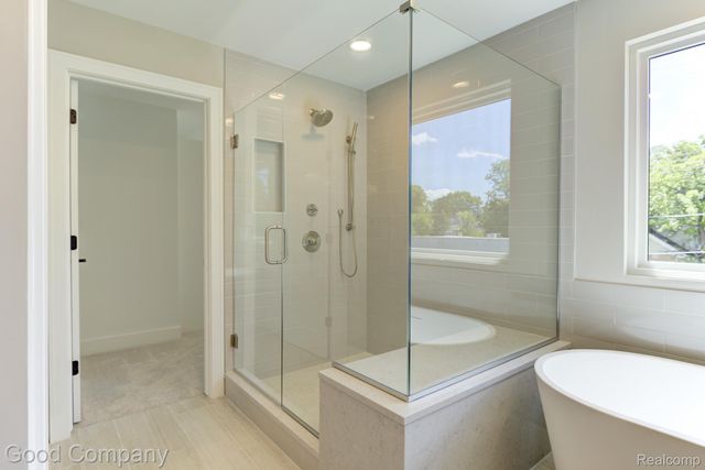 808 Irving Avenue, Royal Oak, MI 48067