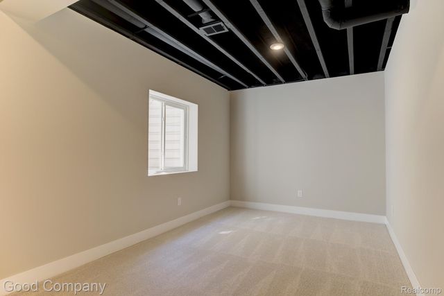 808 Irving Avenue, Royal Oak, MI 48067