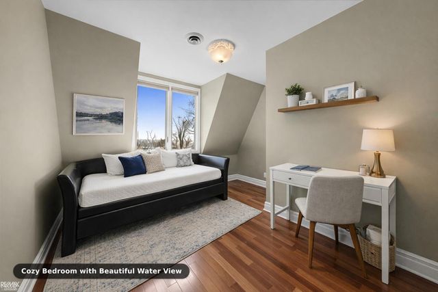 36542 Marquardt Drive, New Baltimore, MI 48047