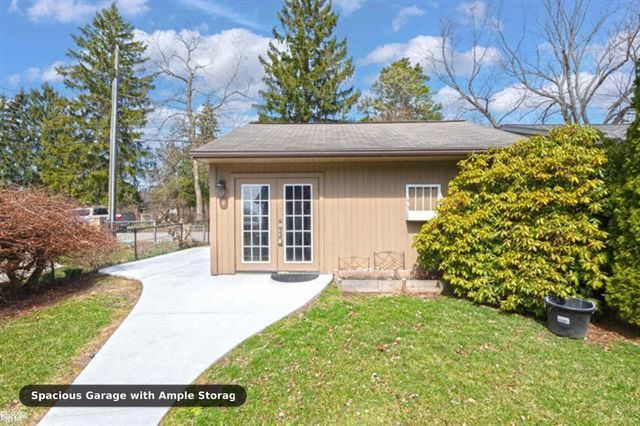 36542 Marquardt Drive, New Baltimore, MI 48047