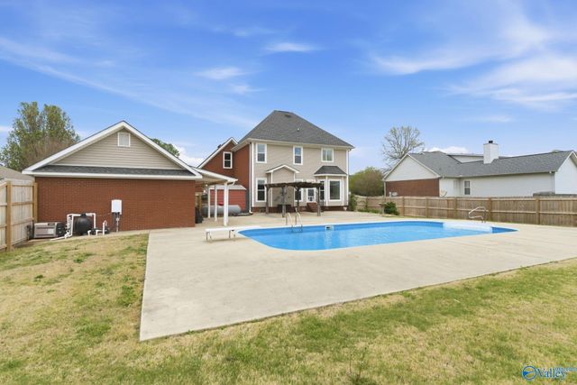 110 Fox Run Drive, Meridianville, AL 35759