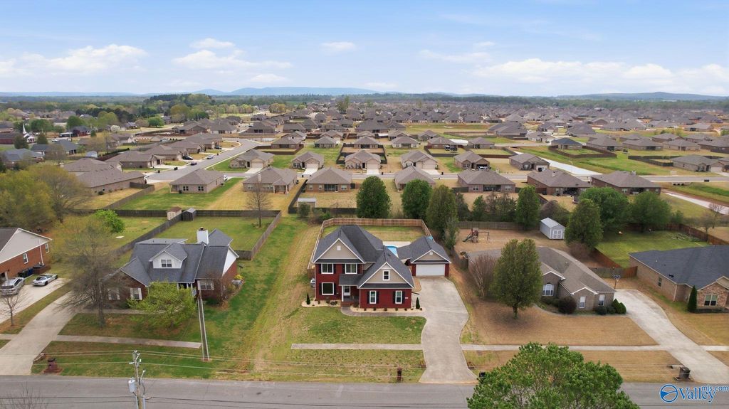 110 Fox Run Drive, Meridianville, AL 35759