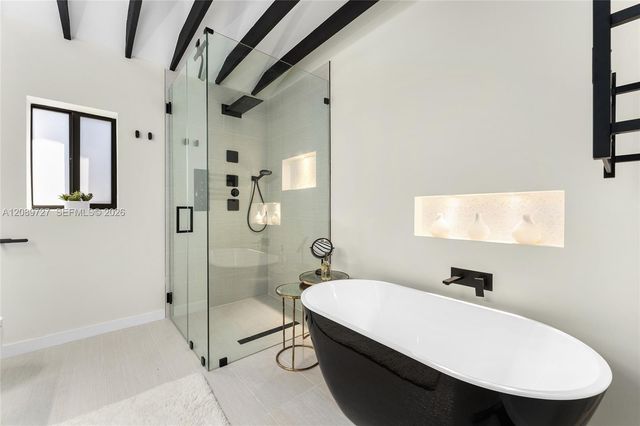 925 Stillwater Drive ., Miami Beach, FL 33141