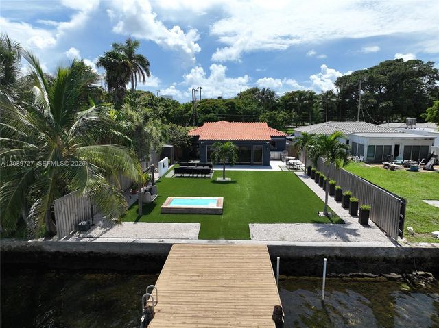 925 Stillwater Drive ., Miami Beach, FL 33141