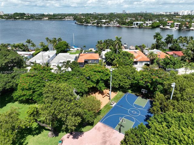 925 Stillwater Drive ., Miami Beach, FL 33141
